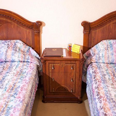 Astoria Hotel Dnipro Phòng bức ảnh