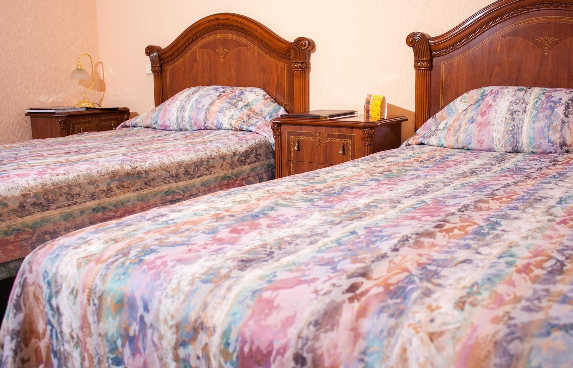 Astoria Hotel Dnipro Phòng bức ảnh