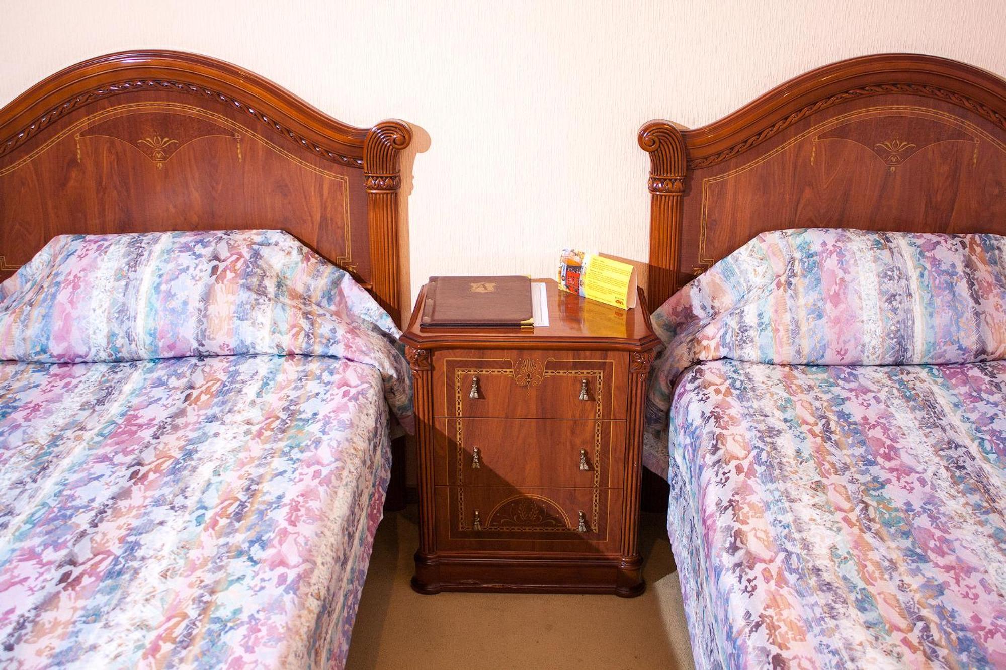Astoria Hotel Dnipro Phòng bức ảnh