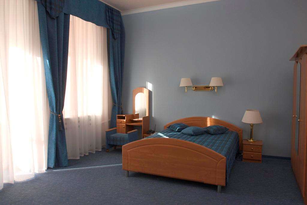 Astoria Hotel Dnipro Phòng bức ảnh