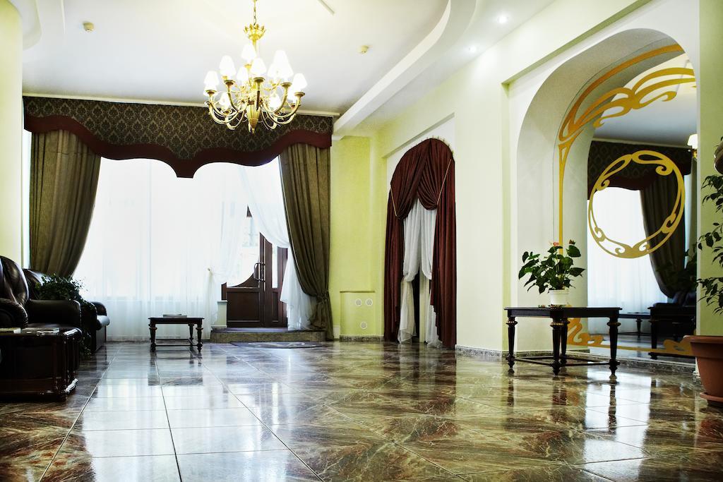 Astoria Hotel Dnipro Ngoại thất bức ảnh