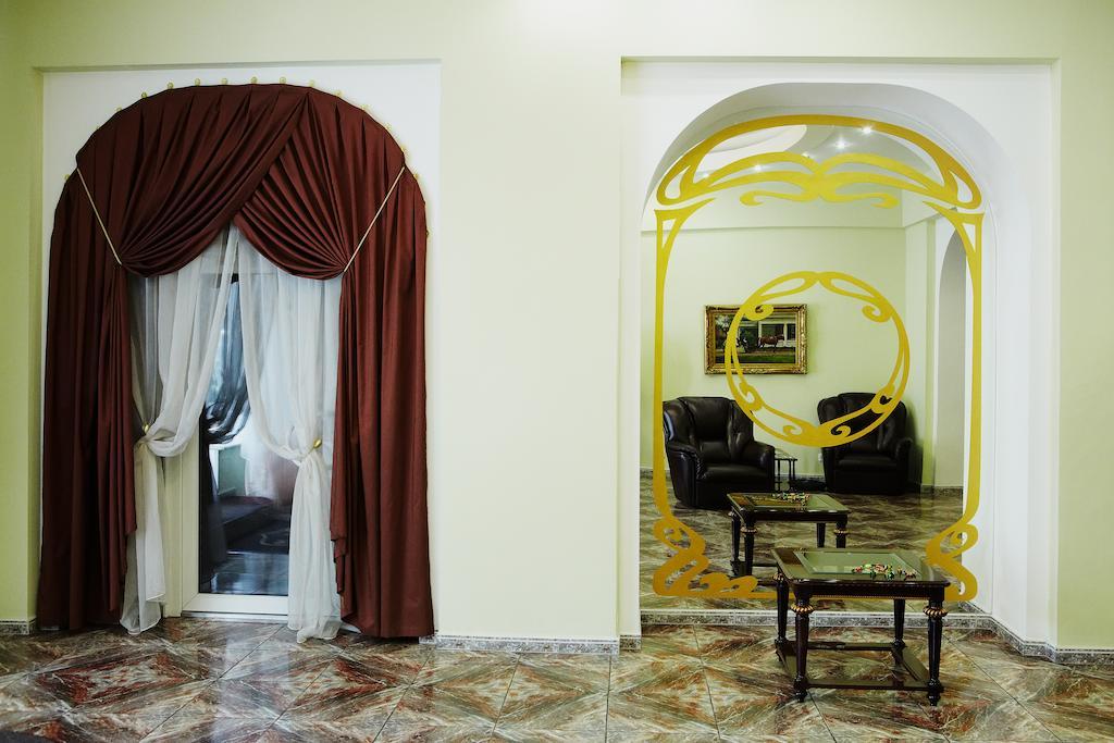 Astoria Hotel Dnipro Ngoại thất bức ảnh