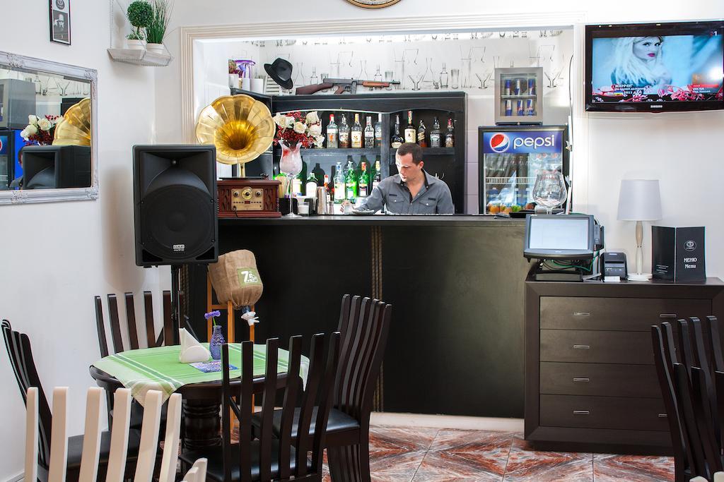 Astoria Hotel Dnipro Ngoại thất bức ảnh